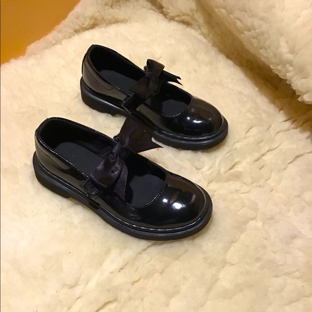 Dr martens maccy 11 junior shoes